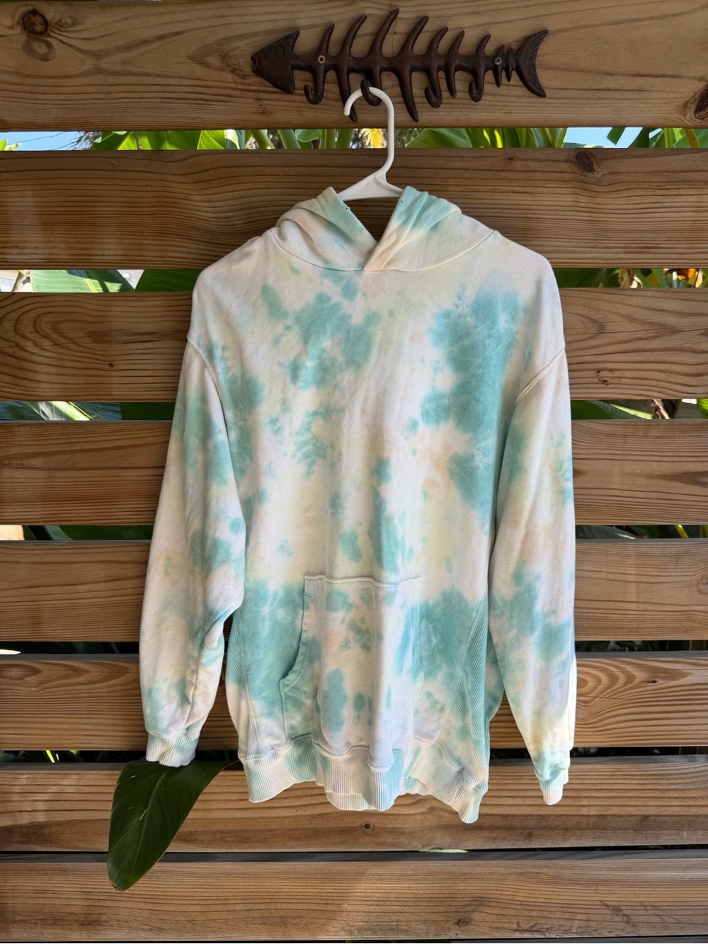 aerie Tie-Dye Hooded Sweatshirt in Aqua and White